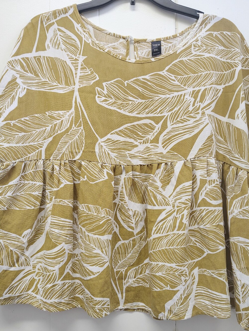 Shein Floral Print Peasant Top Size OXL